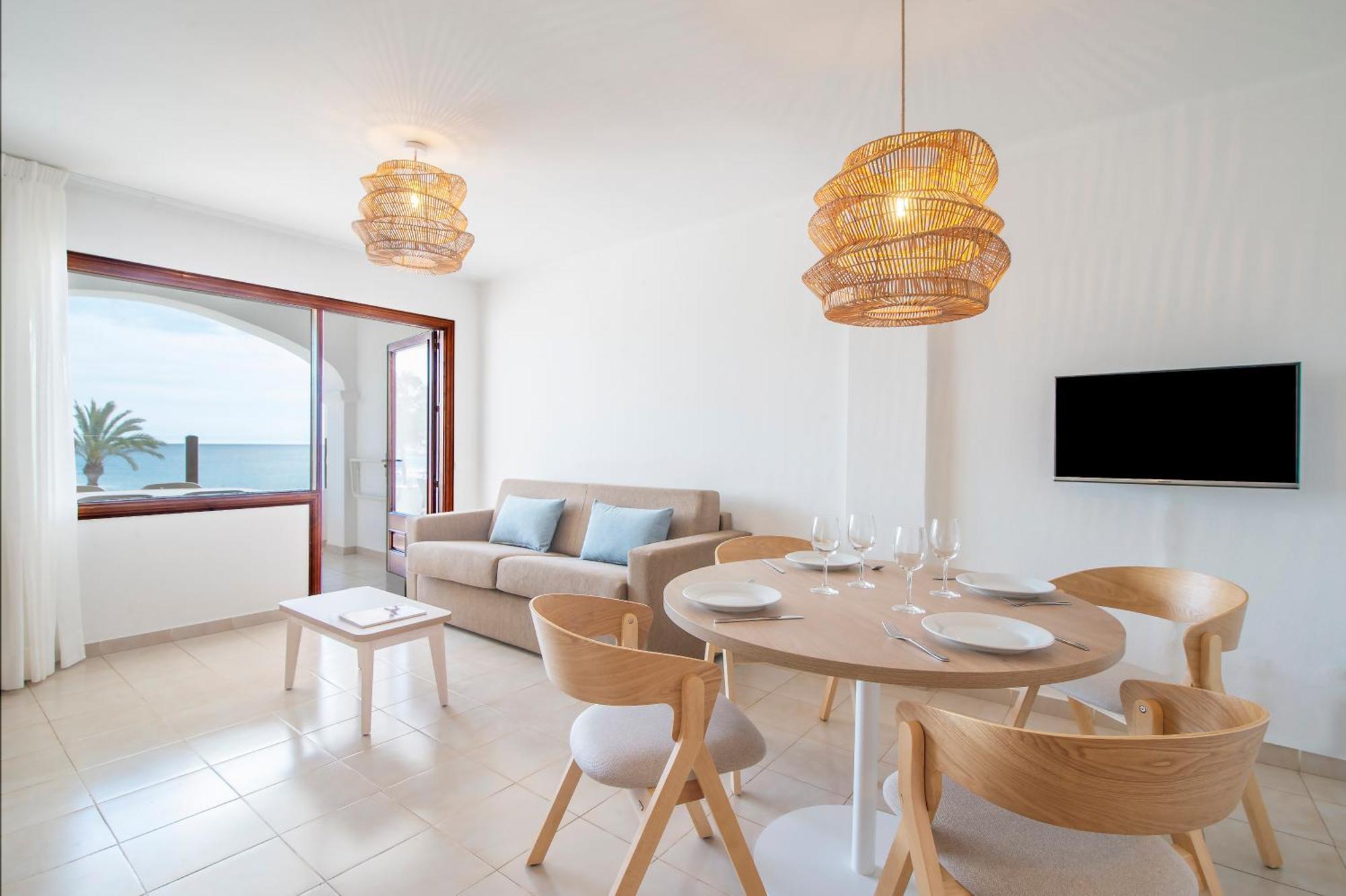 Pierre & Vacances Ros Ibiza Santa Eularia des Riu Ngoại thất bức ảnh