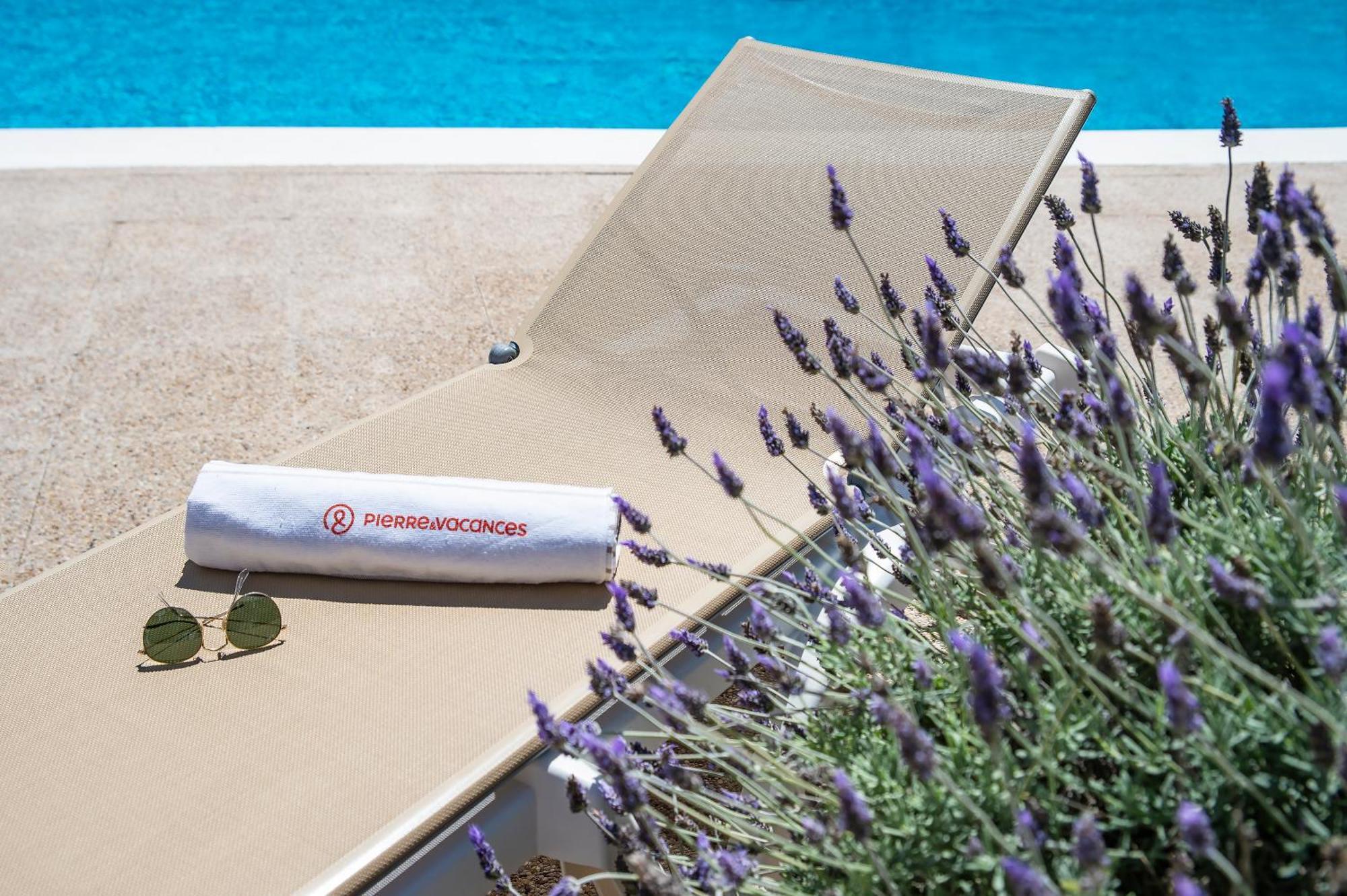 Pierre & Vacances Ros Ibiza Santa Eularia des Riu Ngoại thất bức ảnh