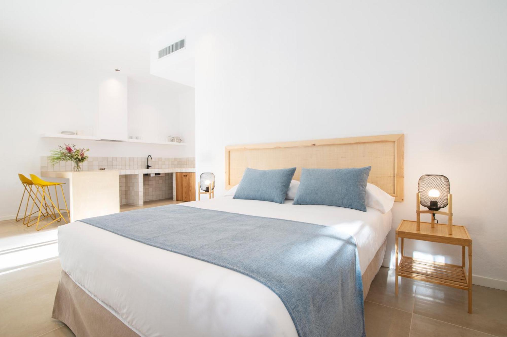 Pierre & Vacances Ros Ibiza Santa Eularia des Riu Ngoại thất bức ảnh