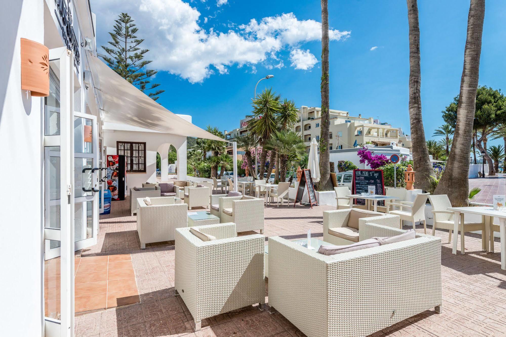 Pierre & Vacances Ros Ibiza Santa Eularia des Riu Ngoại thất bức ảnh