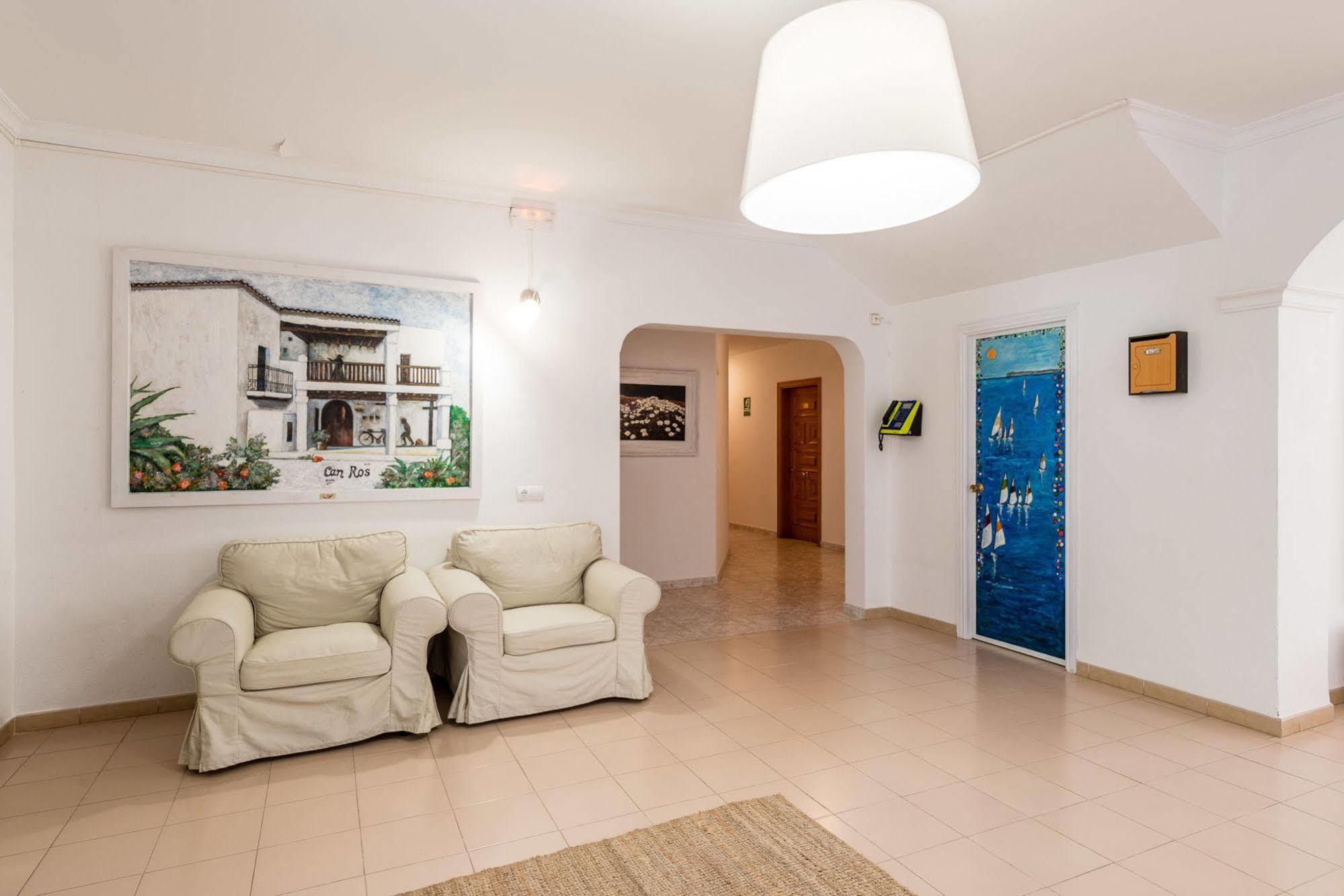 Pierre & Vacances Ros Ibiza Santa Eularia des Riu Ngoại thất bức ảnh