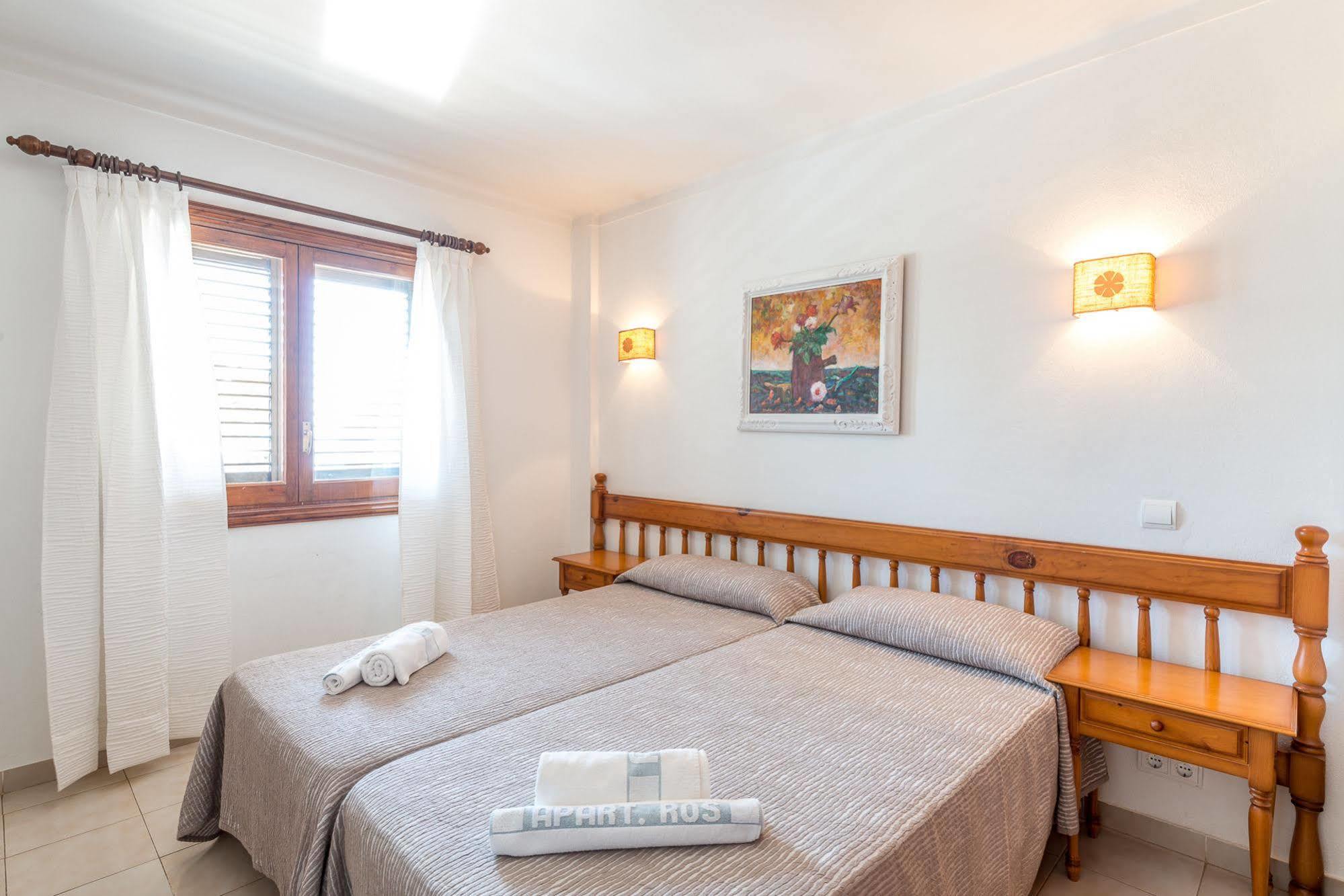 Pierre & Vacances Ros Ibiza Santa Eularia des Riu Ngoại thất bức ảnh